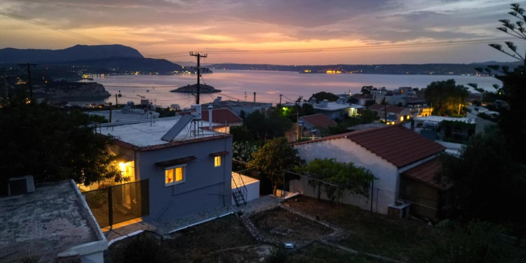 Вилла Plaka House Экстерьер фото