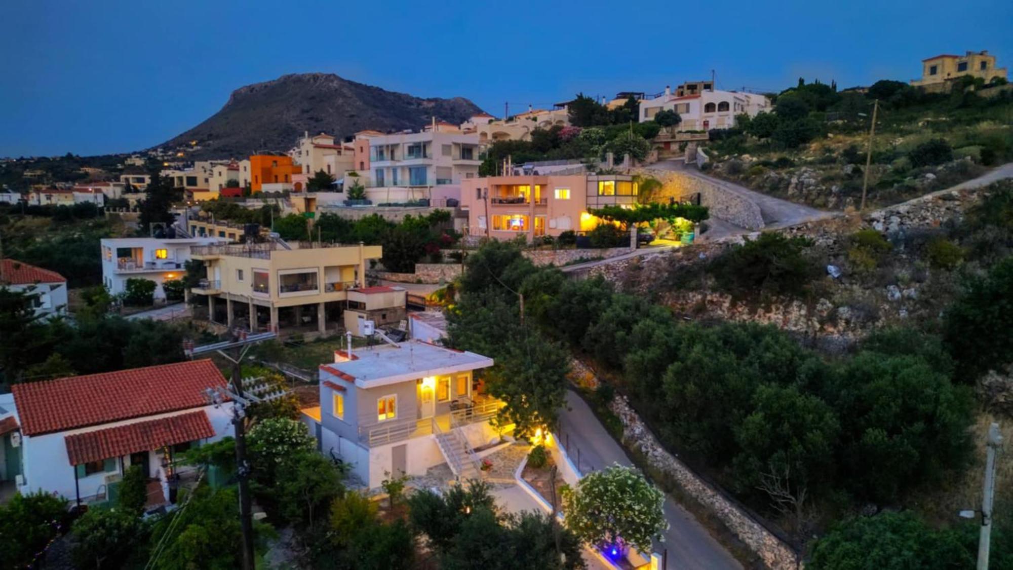 Вилла Plaka House Экстерьер фото